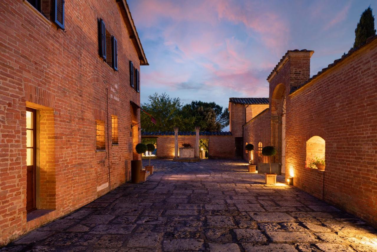 Castello Di Leonina Relais - Adults Only Hotel Siena Luaran gambar