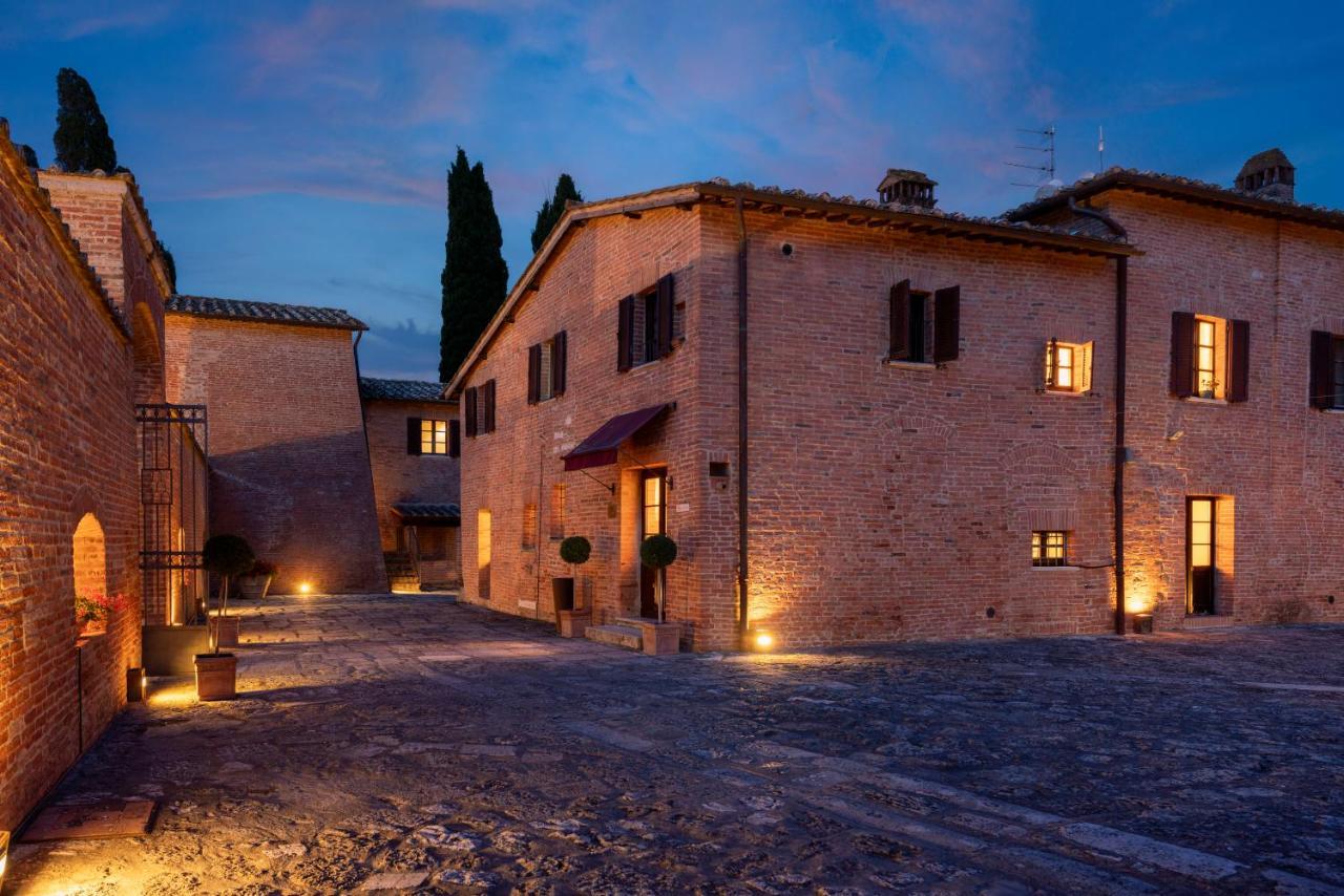 Castello Di Leonina Relais - Adults Only Hotel Siena Luaran gambar