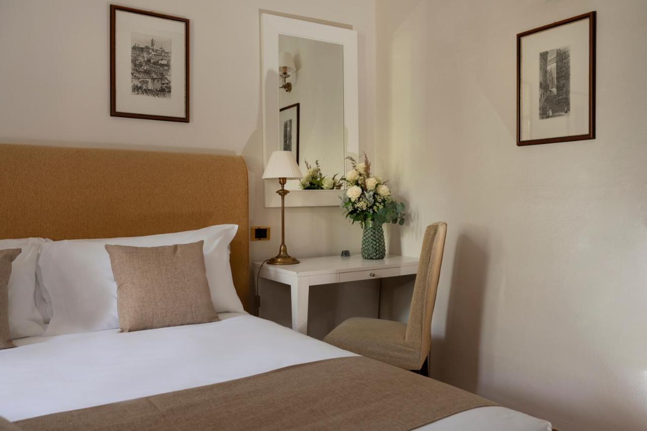 Castello Di Leonina Relais - Adults Only Hotel Siena Luaran gambar