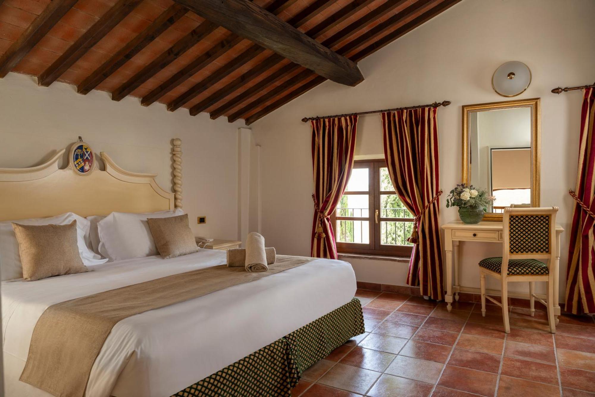 Castello Di Leonina Relais - Adults Only Hotel Siena Luaran gambar