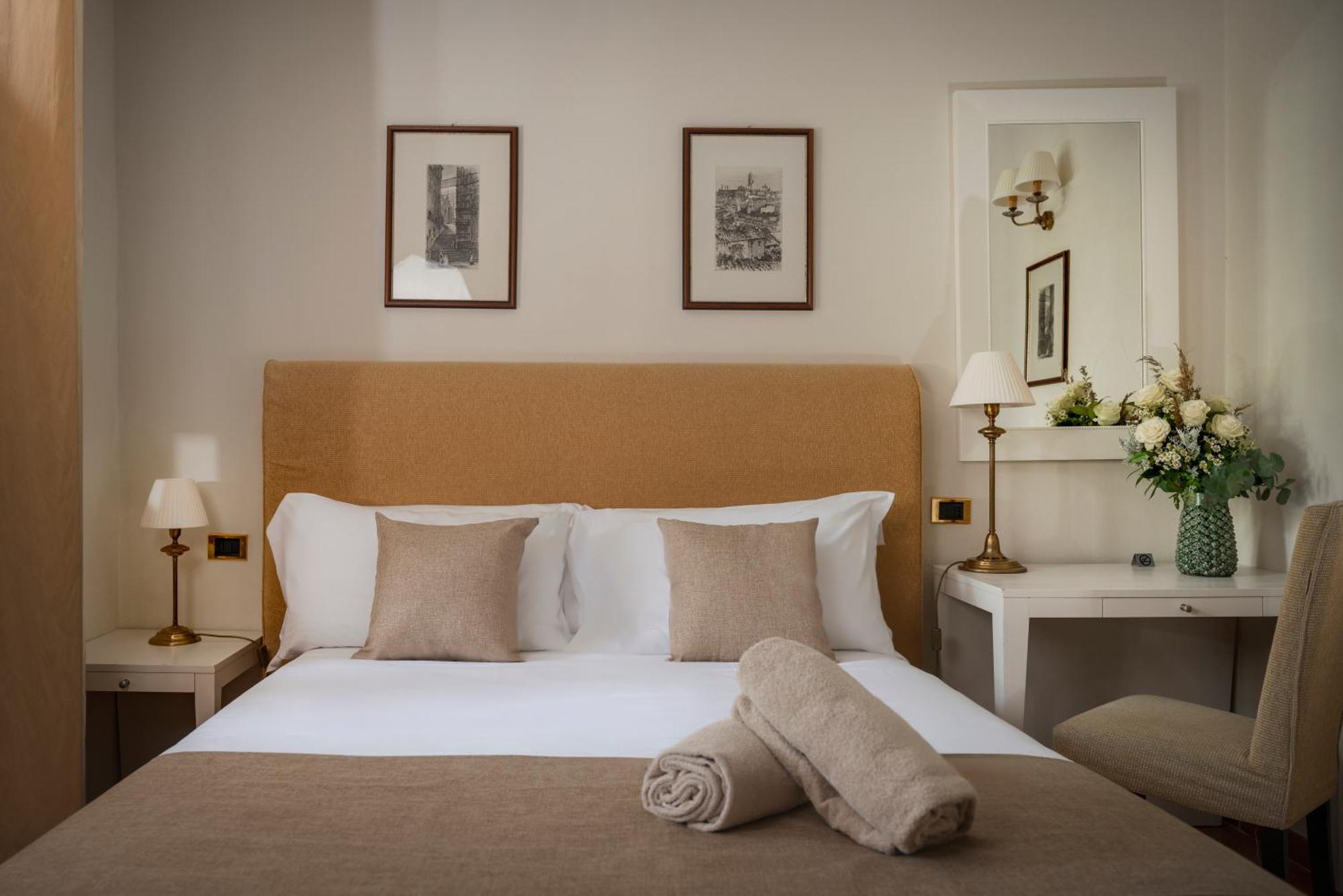 Castello Di Leonina Relais - Adults Only Hotel Siena Luaran gambar